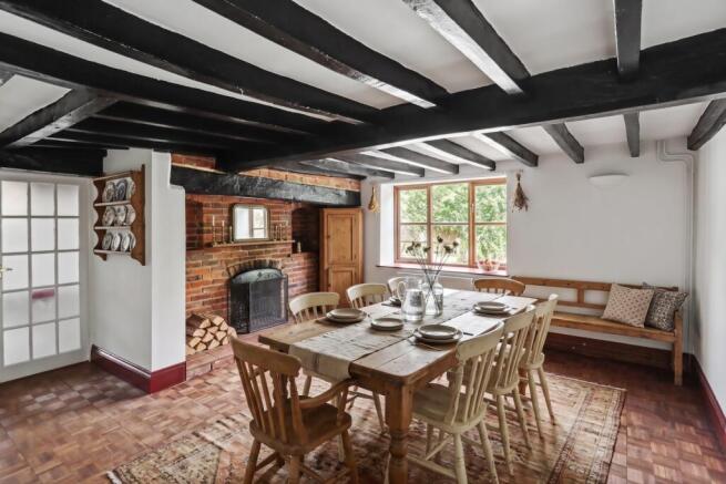 Second reception room staged