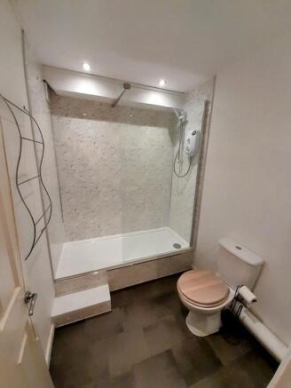 1 bed Flat to rent Image 8