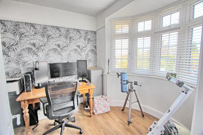 HOME OFFICE