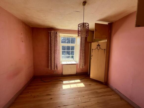 5 bed Terraced for sale Image 6