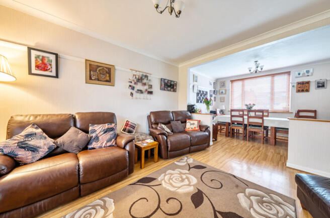 1424771-11-69b2fc...