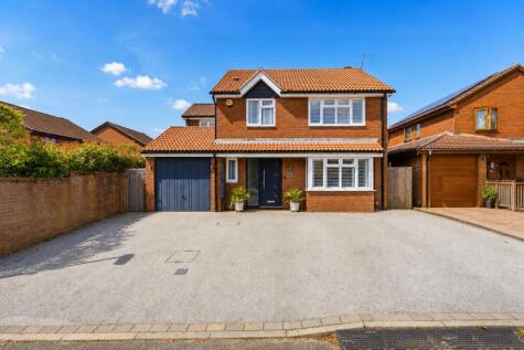 Langham Close, St. Albans, Hertfordshire, AL4