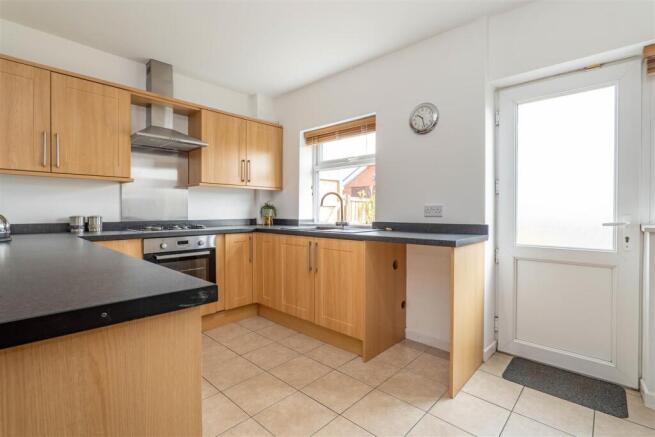 Kitchen/Breakfast Room