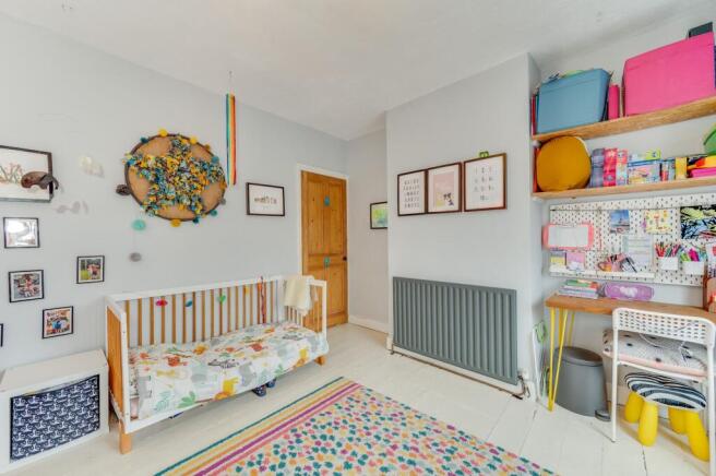 3 bed Terraced for sale Image 11