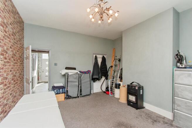 2 bed Terraced for sale Image 6