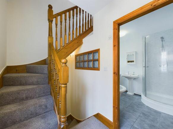 2 bed Cottage for sale Image 6