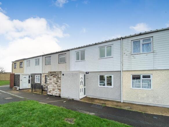 3-bed terraced on Lime Close, South Ockendon, Thurrock, RM15 6NW, £290,000
