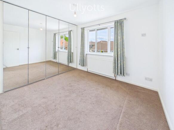 2 bed Semi-Detached for sale Image 8