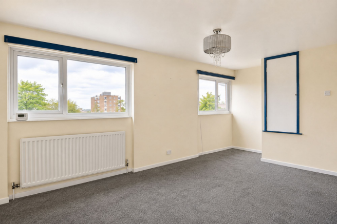 2 bed Terraced to rent Image 8