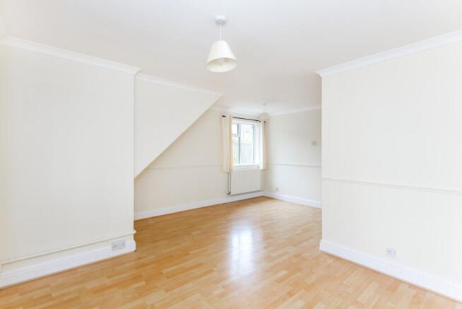 LivingRoom4