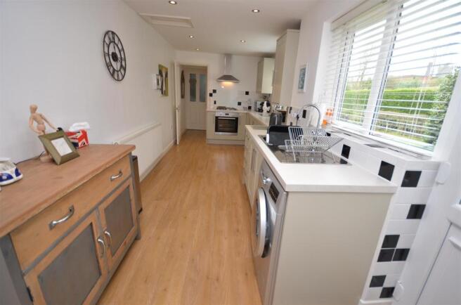 kitchen4.JPG