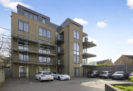 76 Eltham Road, London, SE12