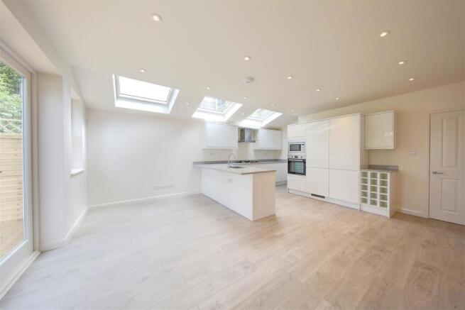 68b_earlsfield_road_reckit.jpg