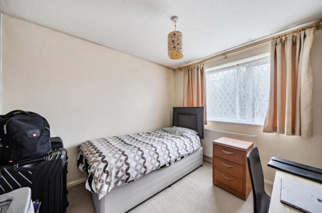 1362451-21-68dfb2...