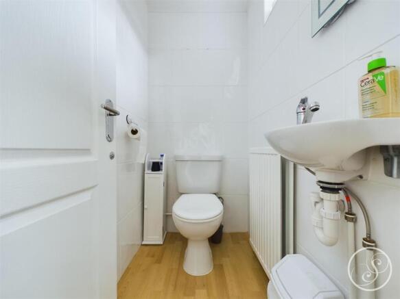 GUEST WC