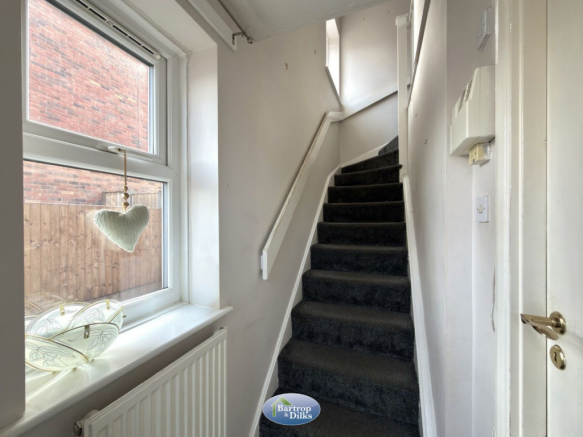 2 bed Semi-Detached for sale Image 5