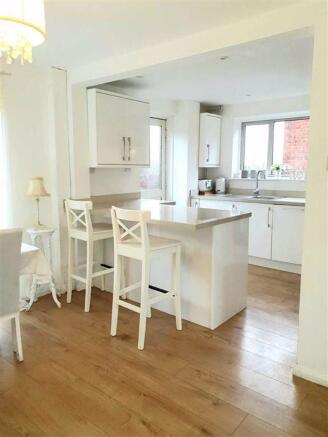 Living / Dining Room
