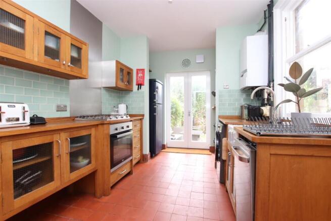 Kitchen.JPG