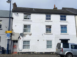 Flat 3, 24, West Street, Okehampton EX20 1HH