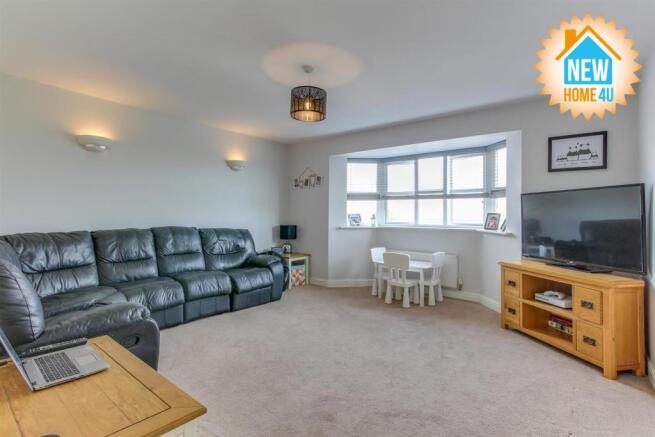 LOUNGE: