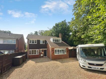 Brinksway, Fleet, Hampshire, GU51