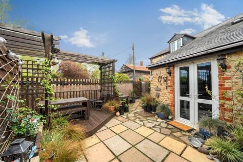 Chapel Road, Stanford in the Vale, Oxfordshire, SN7