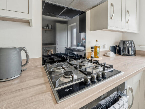 2 bed Terraced for sale Image 7