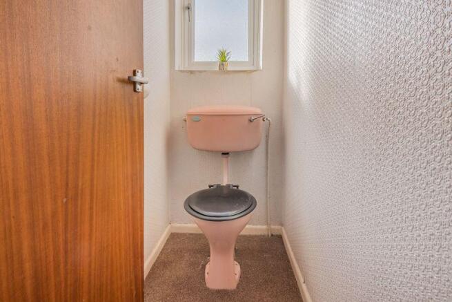 Toilet, 30 Gle...