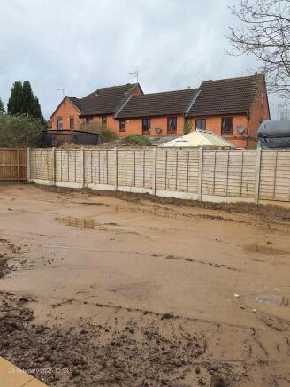 3 bed Semi-Detached to rent Image 4
