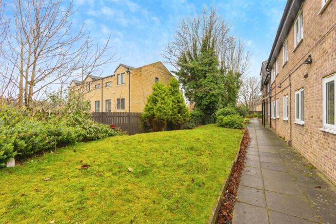 1 bed Apartment for sale Image 11