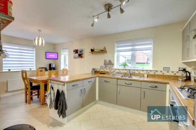 Kitchen / Diner