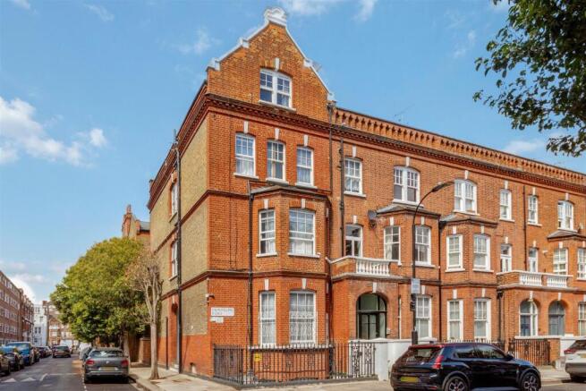 Fairholme Road 64c Ph9.jpg