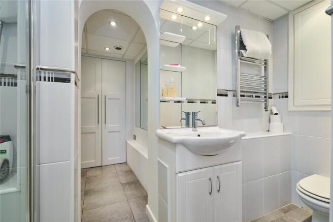 Bed 4 En-Suite