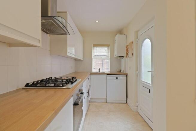 3 bed Terraced for sale Image 11