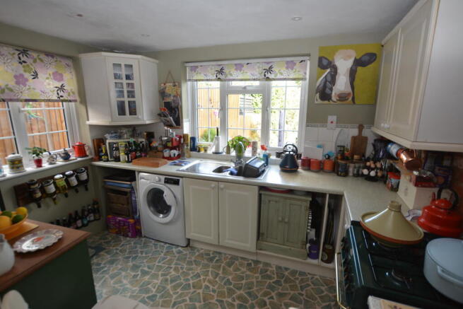 Photo 3