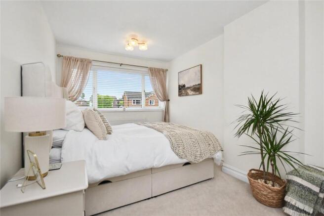 3 bed Semi-Detached for sale Image 6