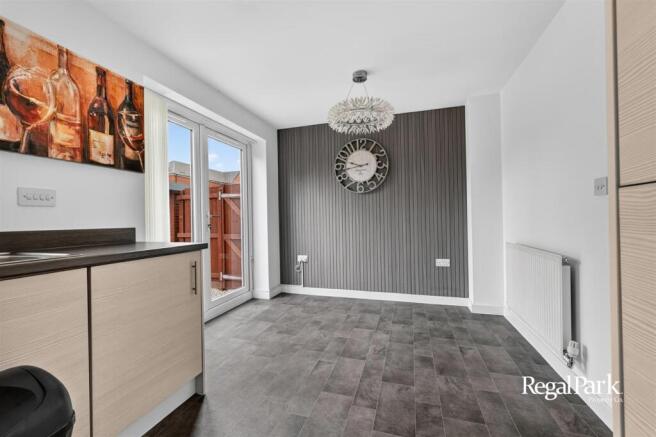 Kitchen/Dining Room