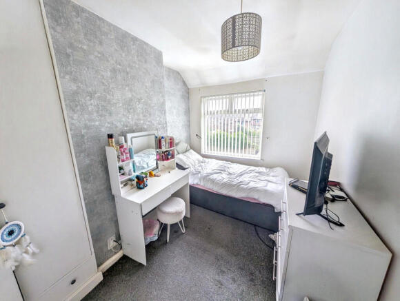 3 bed Semi-Detached for sale Image 8