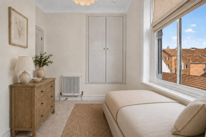 2 bed Terraced for sale Image 7