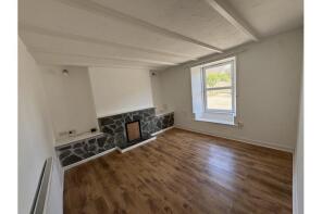 90, North Roskear Road, Camborne TR14 8PL