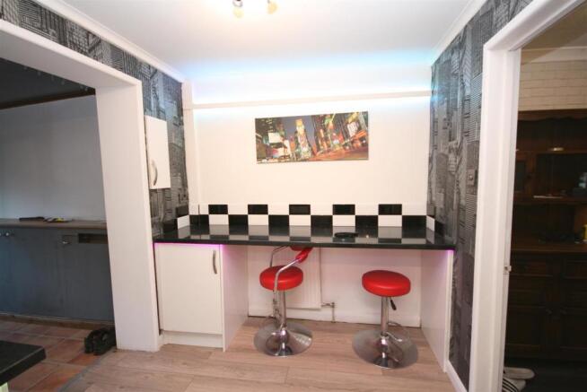 Breakfast Bar