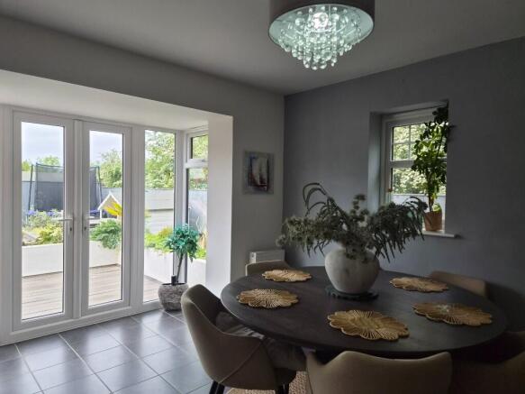 4 bed Detached for sale Image 12