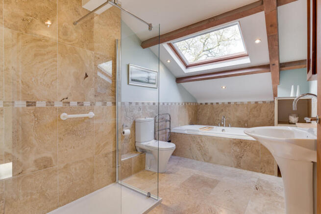 Ensuite Bathroom