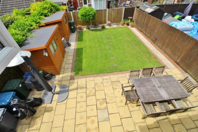 37 Gdn from above.JPG