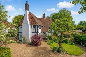 Hatch Cottage, Alton Road, Petersfield GU32 1JF