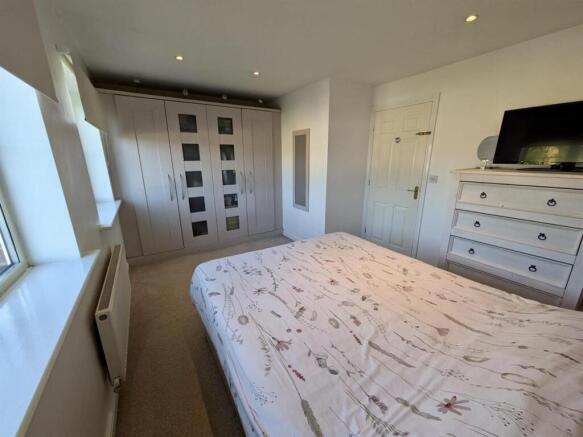 Bed 1