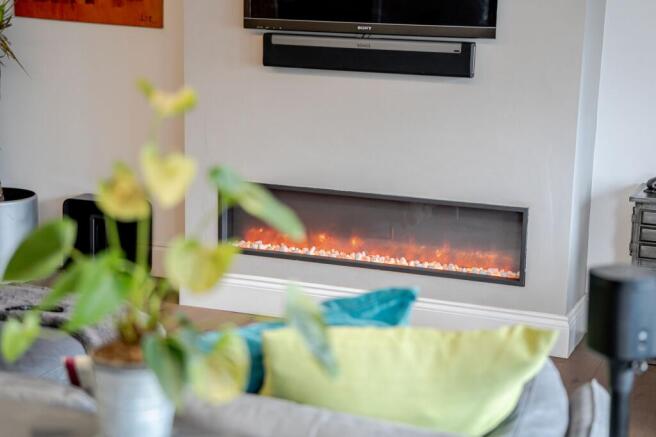 2 bed Flat for sale Image 10