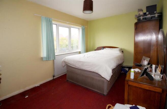 2506_Northfield Cres