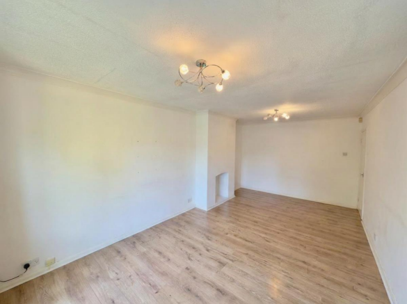 Dining room 2.png
