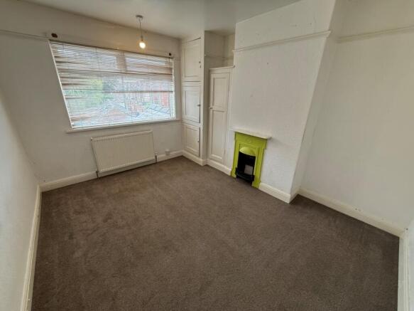 3 bed Terraced to rent Image 9